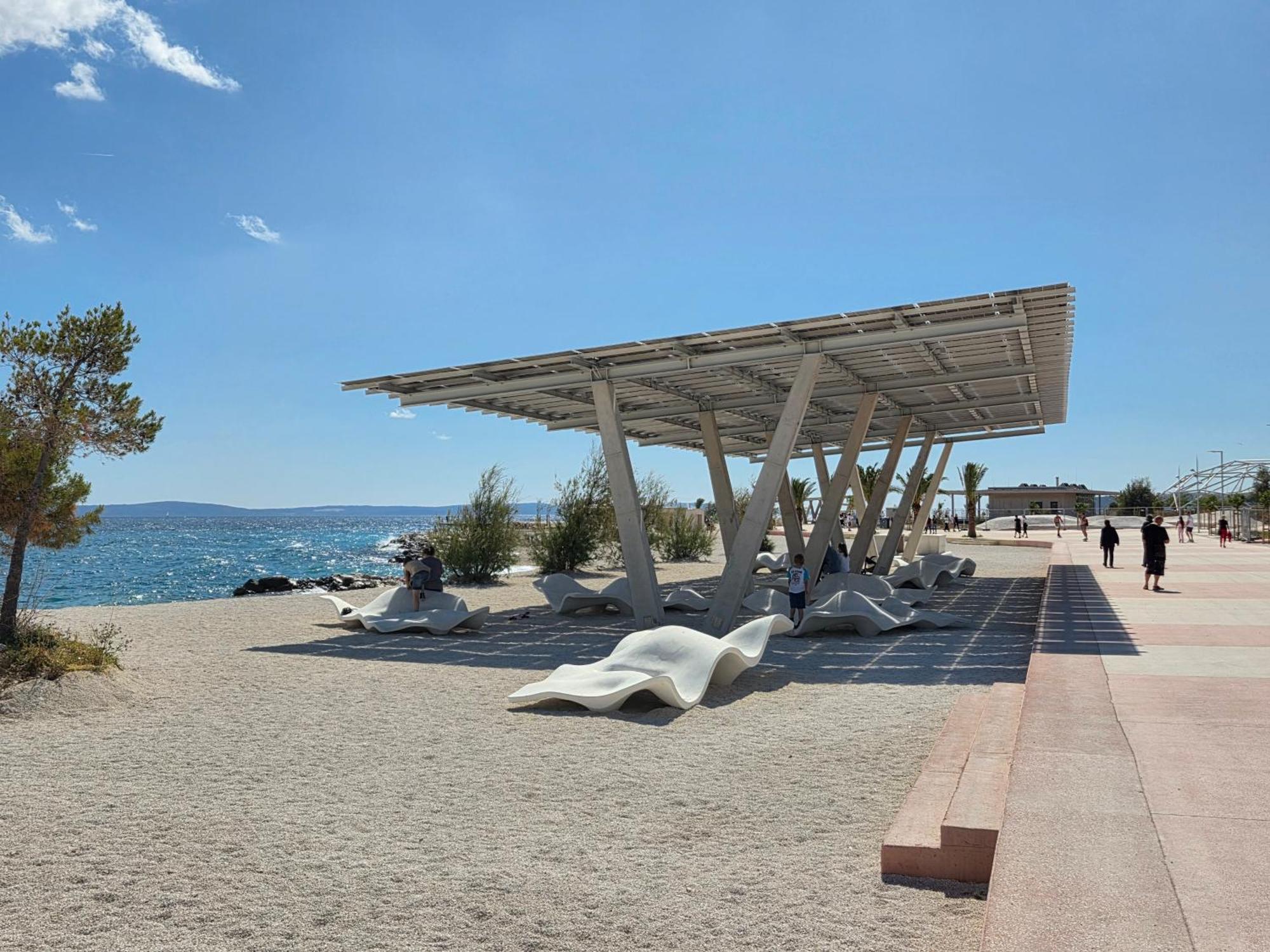 Luxury Lullu * Split